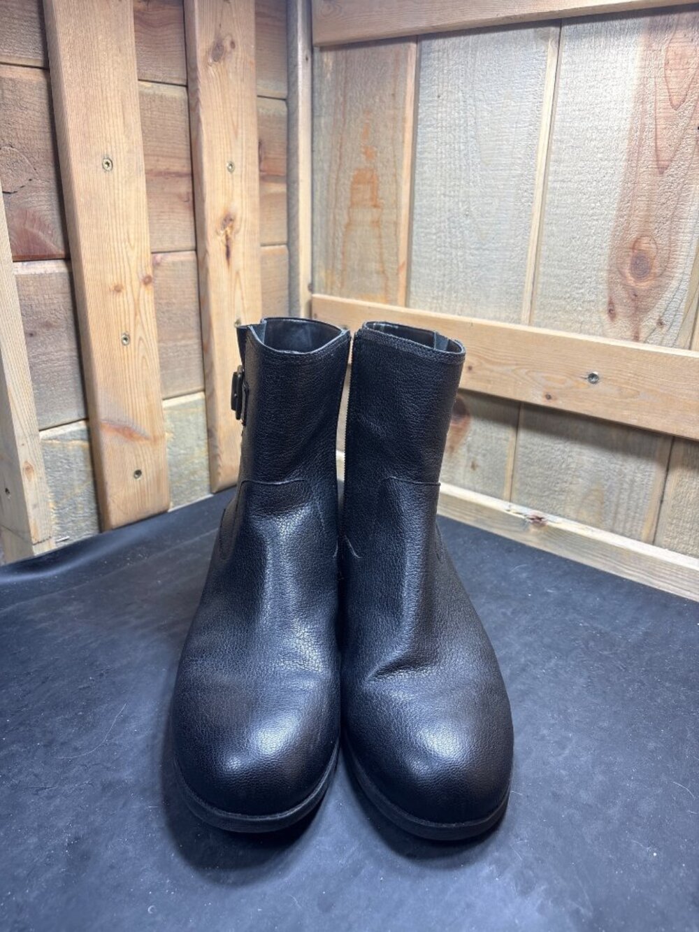 Vionic Jill Boots Size USA 10 UK 8 EU 41 Black Leather Buckle Ankle Booties